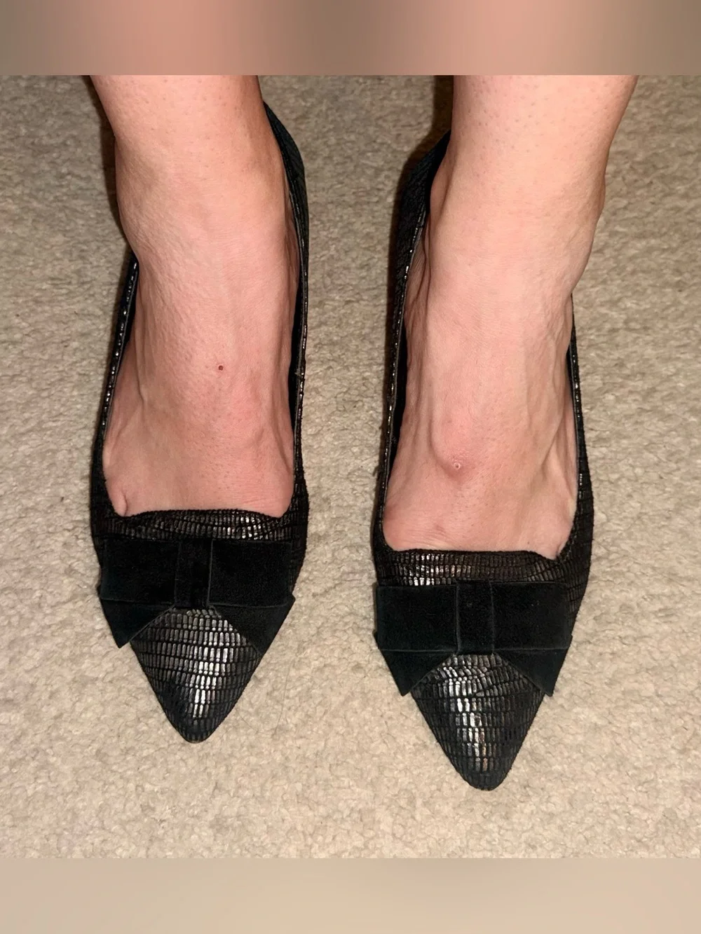 Donald Pilner Kitten Heels, size 6